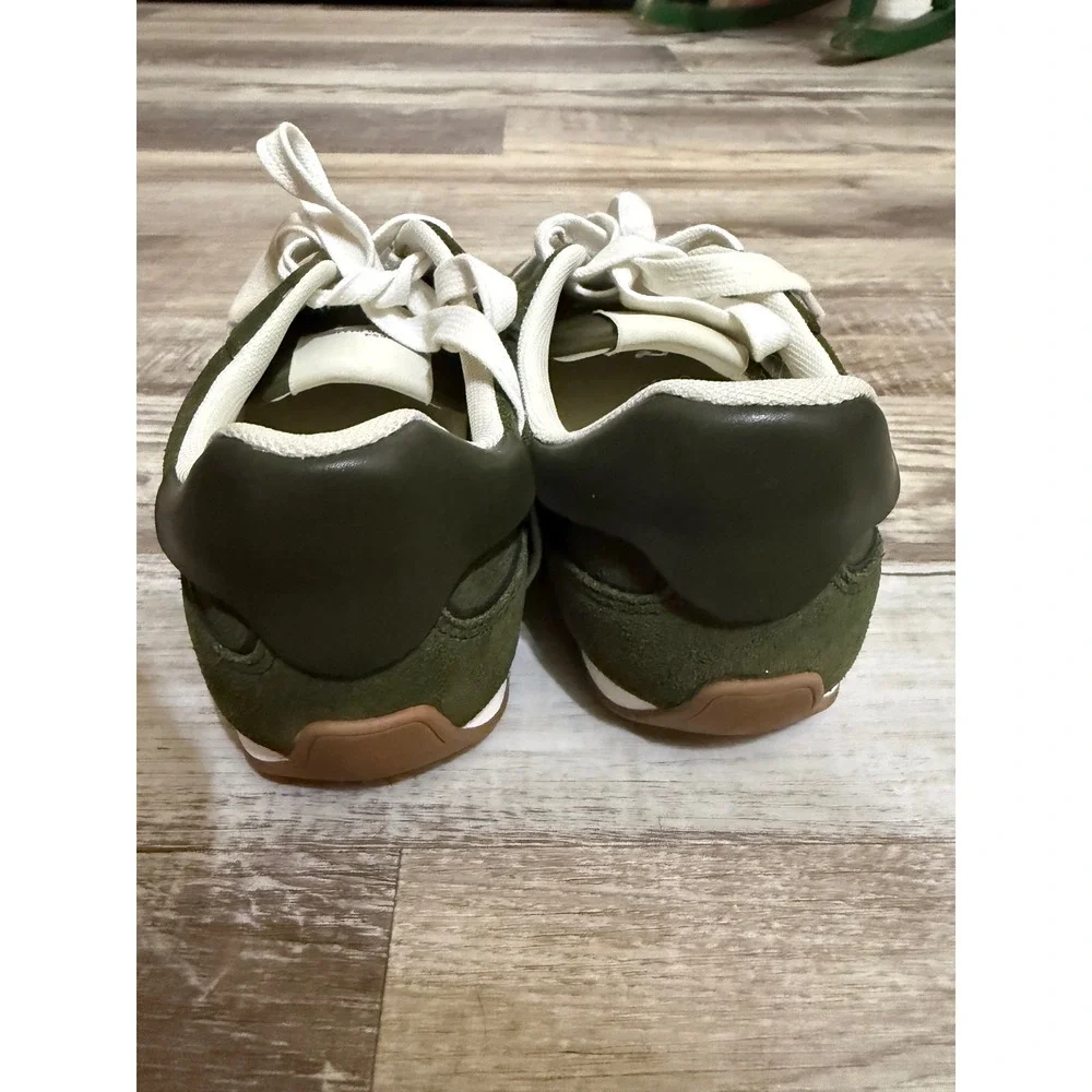 Steve Madden Womens Olive Green Suede Low Top Sneakers Size 10 49498654